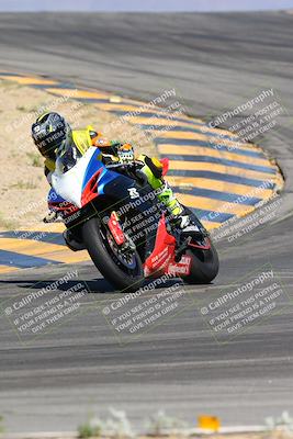 media/Apr-14-2024-SoCal Trackdays (Sun) [[70f97d3d4f]]/4-Turns 9 and 10 (1010am)/